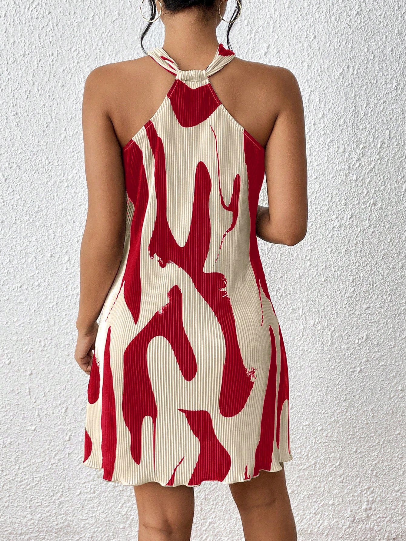 Abstract Print Plissé Halter Dress