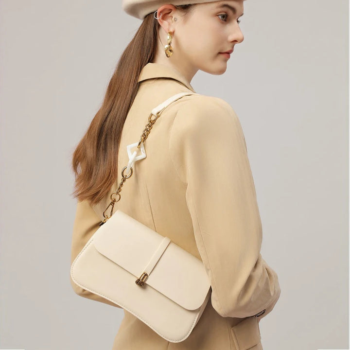 Chain Detail Flap Shoulder Bag