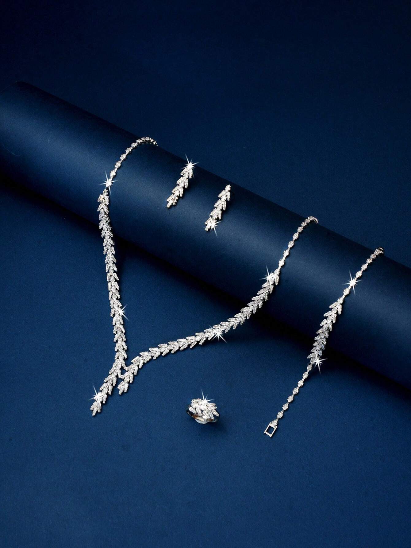  Crystal Laurel Leaf Bridal Set
