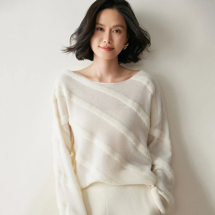 Elegant Cashmere Boat Neck Knit Sweater