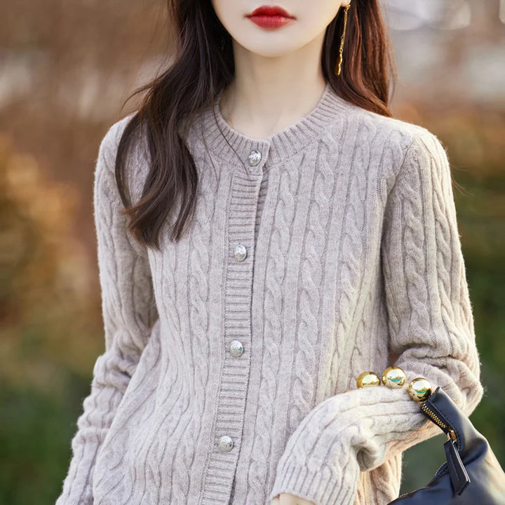 Elegant Merino Cashmere Cable Knit Cardigan