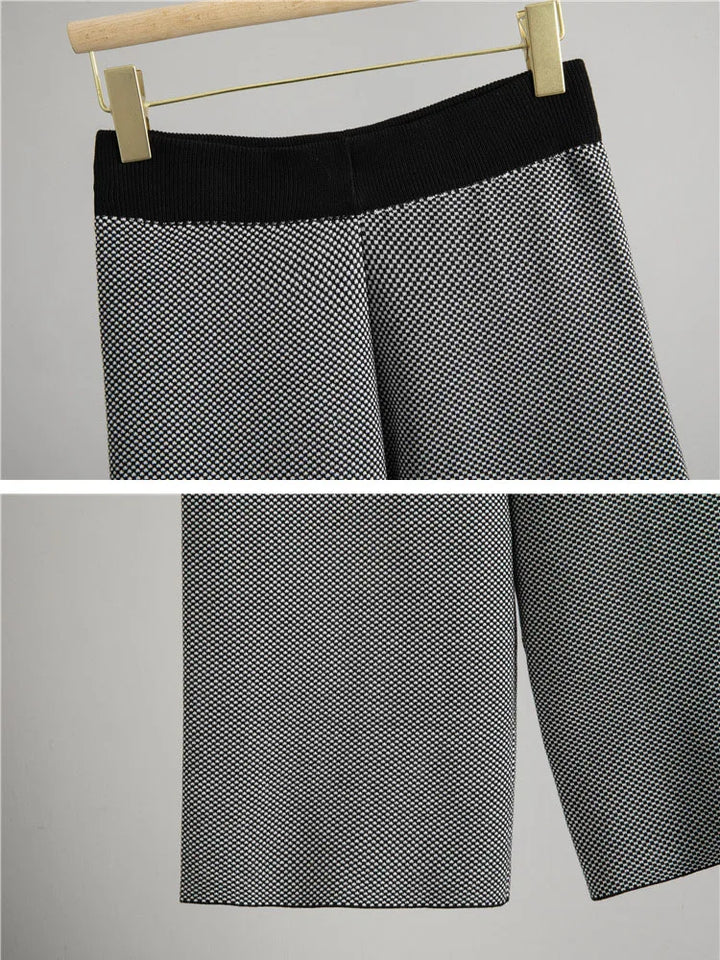 Elegant Two-Tone Knit Lounge Set