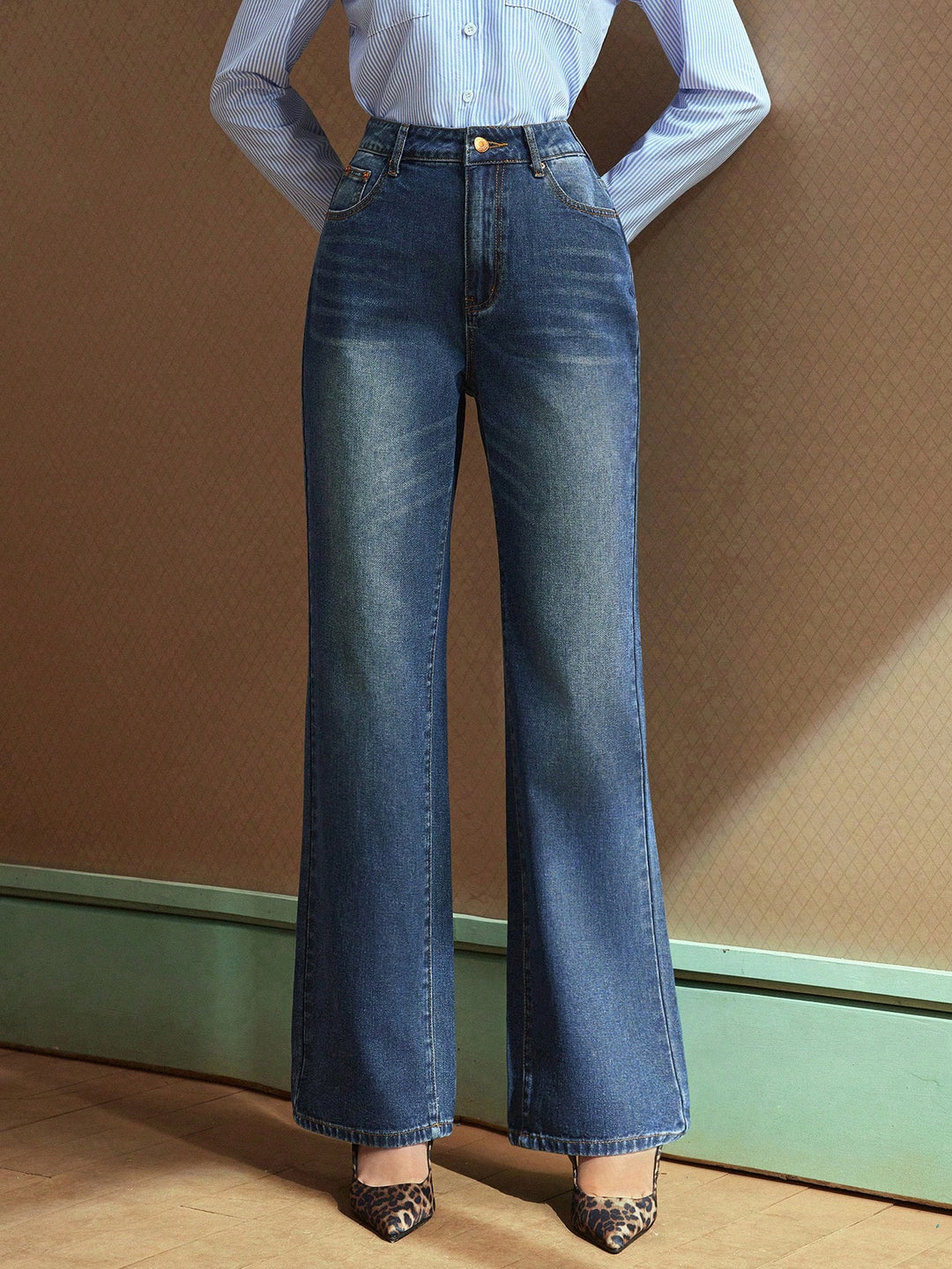 Elegant Wide Leg Chain Detail Denim Jeans