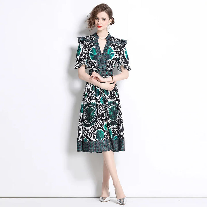  Graphic Print Flutter Sleeve Midi Dress