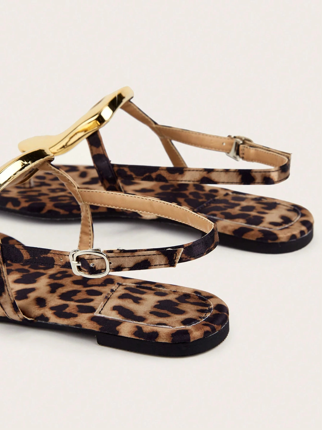  Leopard Print Square Toe Flat Sandals