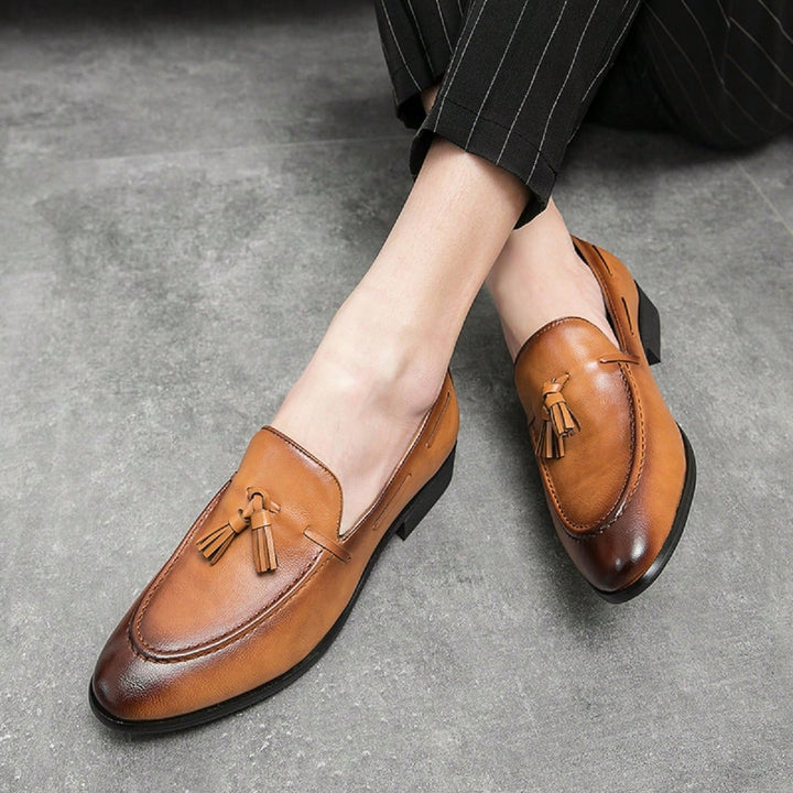 Men's Burnished Leather Tassel Loafers