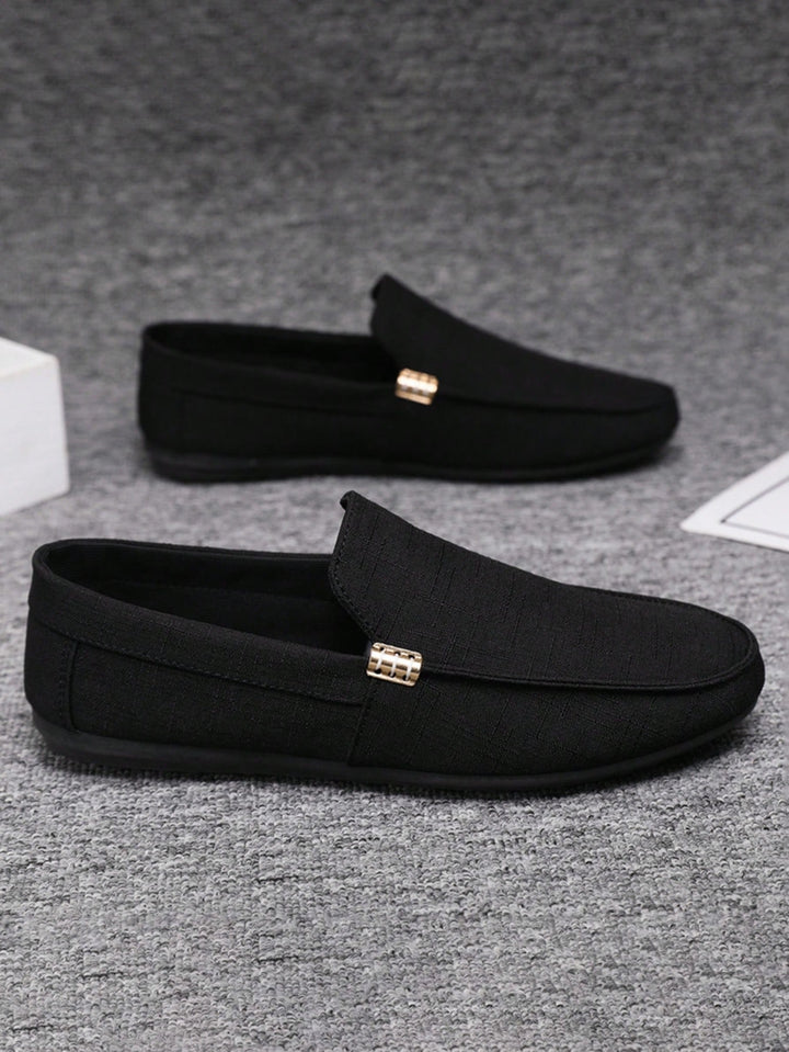 Men's Textured Hardware Slip On Loafers