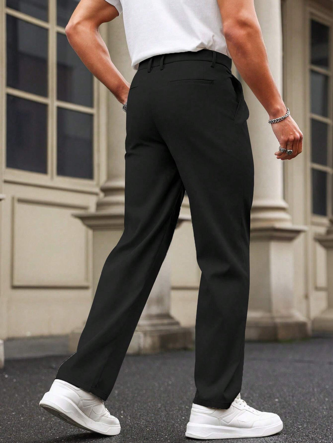 Pleated Relaxed Fit Trousers