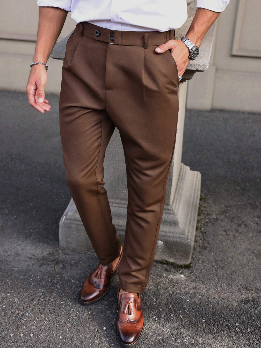 Pleated Tapered Ankle Trousers