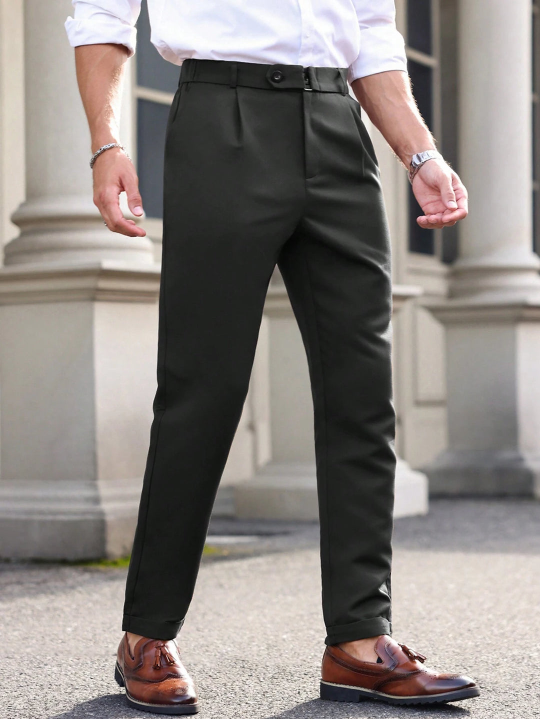 Pleated Tapered Ankle Trousers