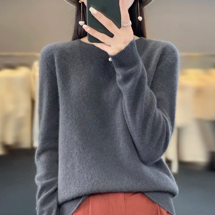 Women's Cashmere Boat Neck Sweater