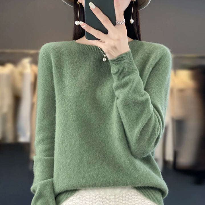 Women's Cashmere Boat Neck Sweater