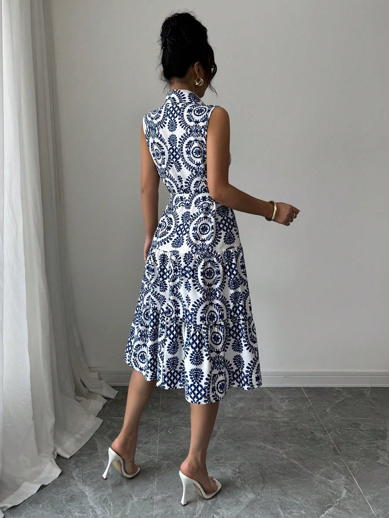 Women's Printed Sleeveless Shirt Dress